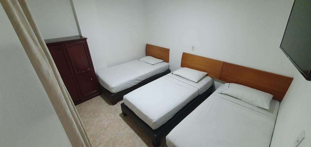 Hotel Gran Imperio Μεντεγίν Εξωτερικό φωτογραφία